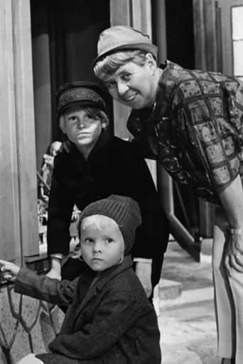 في سلسلة من الفيديوهات البسيطة