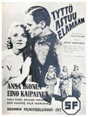 Tyttö astuu elämäan