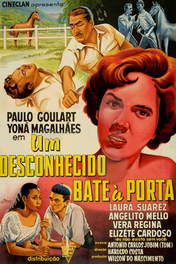 أم Deconhecido Bate à Porta