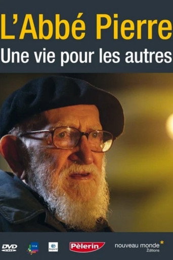 Un abbé nommé Pierre، une vie pour les autres