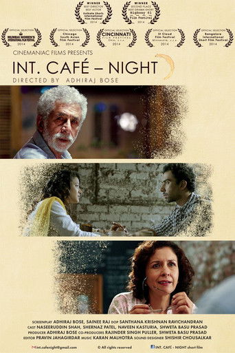 إنت. مقهى – ليلاً