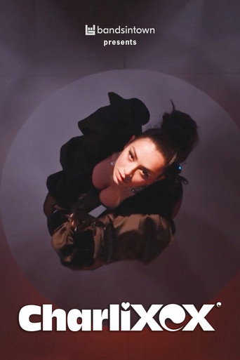 يقدم Bandsintown PLUS: Charli XCX