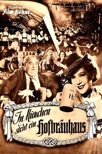 في ميونيخ يقف Hofbäuhaus