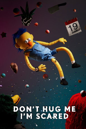 لا تعانقني أنا خائفة