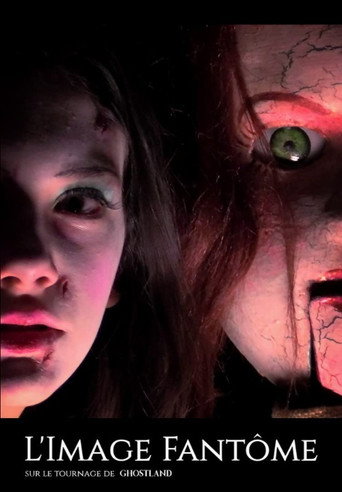 صورة الشبح - في موقع تصوير فيلم Ghostland